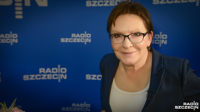 Platforma nie będzie milczała, gdy w Polsce będzie się działa niesprawiedliwość - tak była premier Ewa Kopacz komentuje ułaskawienie Mariusza Kamińskiego, byłego szefa CBA.