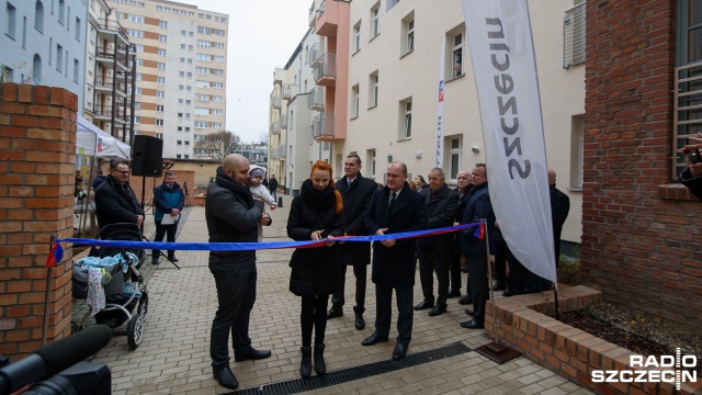 Nowe mieszkania na wynajem w centrum Szczecina: miejska spółka TBS Prawobrzeże wyremontowała kwartał zrujnowanych kamienic przy ulicy Śląskiej.