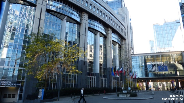 Europosłowie Prawa i Sprawiedliwości piszą do szefa Parlamentu Europejskiego - podaje PAP. To reakcja na słowa Martina Schulza, który w wywiadzie dla niemieckiego radia Deutchlandfunk powiedział, że wydarzenia w Polsce mają charakter zamachu stanu i są dramatyczne.