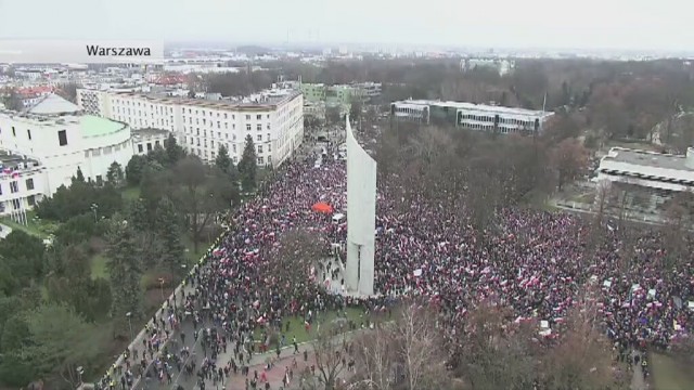 Demonstracje w całej Polsce. Manifestują w miastach, gdzie PO ma silny elektorat