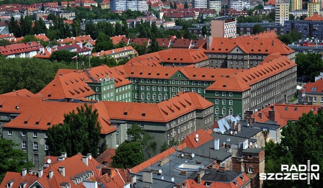 System informatyczny w Urzędach Stanu Cywilnego w Polsce sparaliżowany. W kolejce trzeba czekać po odbiór dokumentów takich jak akt zgonu czy innych potrzebnych np. do zawarcia związku małżeńskiego.