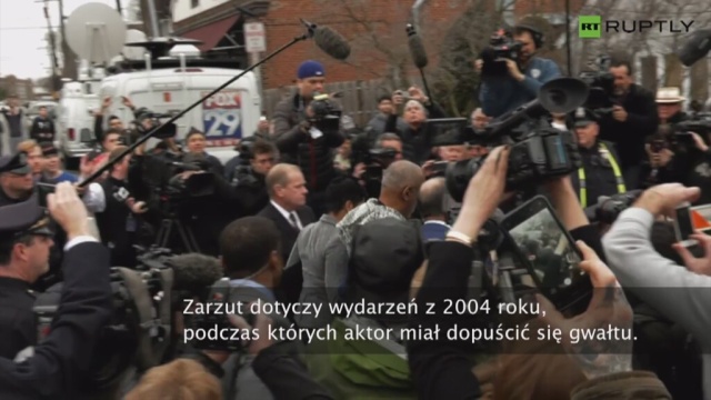 Znany na całym świecie amerykański komik Bill Cosby z zarzutami. Prokuratura stanu Pensylwania oskarżyła artystę o napaść seksualną w 2004 roku. Cosby stanowczo wszystkiemu zaprzeczył.