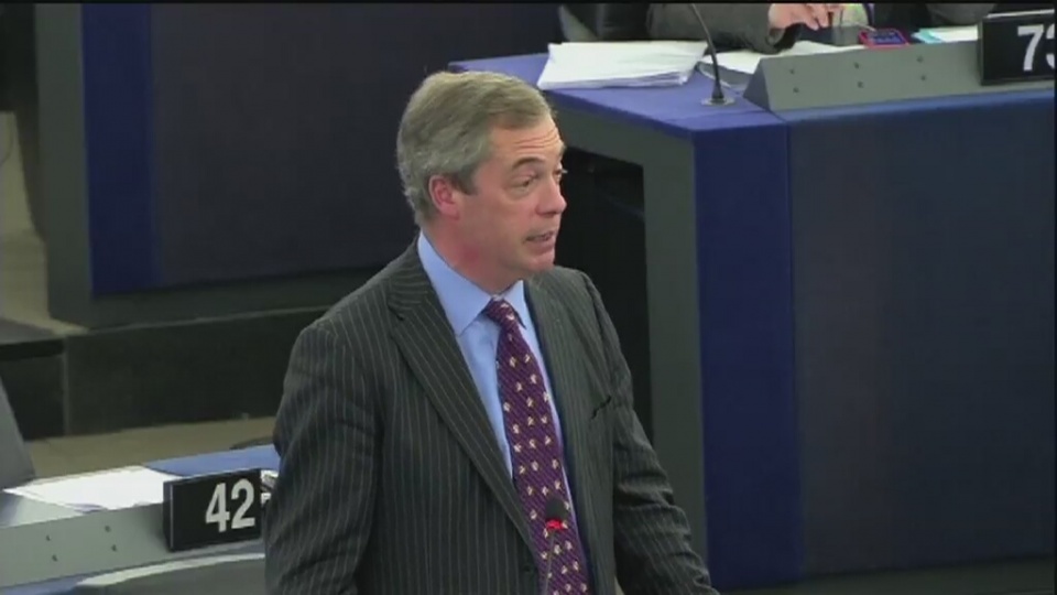 Szef brytyjskich eurosceptyków Nigel Farage nazwał byłego premiera Polski „najnowszym imigrantem z tego kraju”. Fot. EBS/x-news
