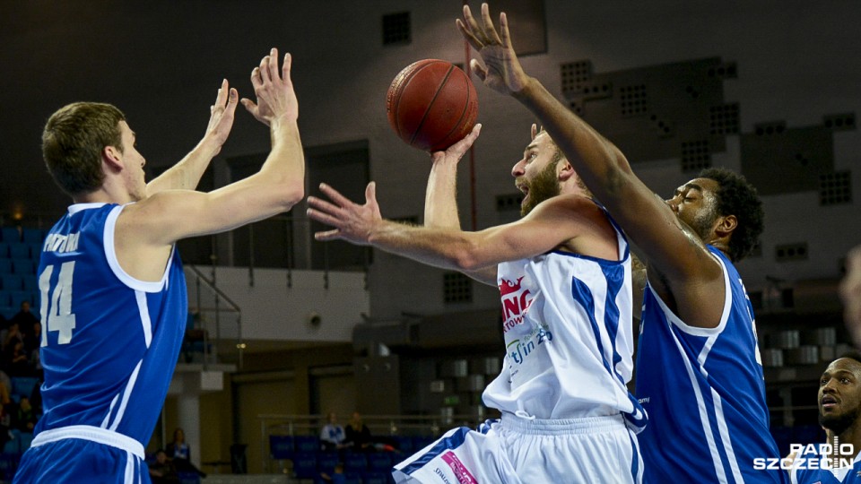 Koszykarze drużyny King Wilki Morskie Szczecin pokonali Jezioro Siarkę Tarnobrzeg 92:73 w 23. kolejce rozgrywek o mistrzostwo Polski. Fot. Jarosław Gaszyński [Radio Szczecin]