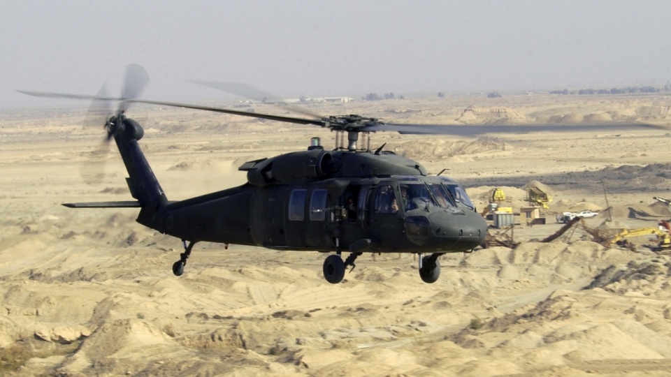 Śmigłowiec Black Hawk. Fot. www.wikipedia.org / SSGT SUZANNE M. JENKINS, USAF