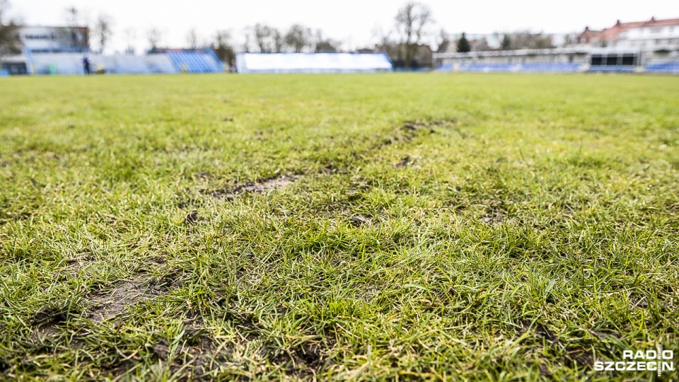 Rozwój Katowice - Błękitni Stargard Szczeciński 0:0, Górnik Wałbrzych - Kotwica Kołobrzeg 2:1. Fot. Jarosław Gaszyński [Radio Szczecin/Archiwum]