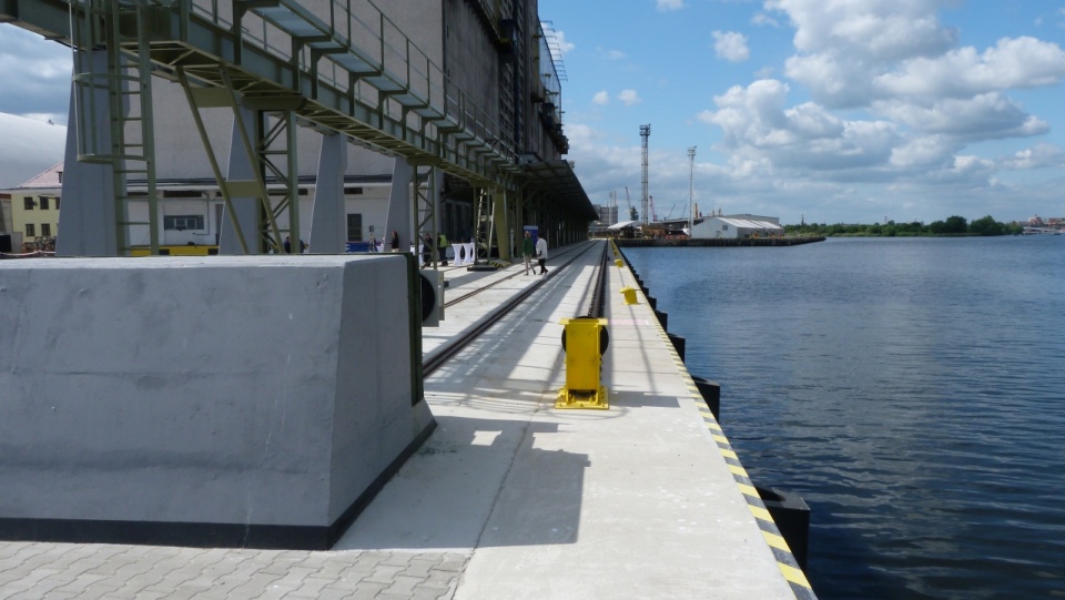 Nabrzeże w szczecińskim porcie. Fot. Grzegorz Gibas [Radio Szczecin]