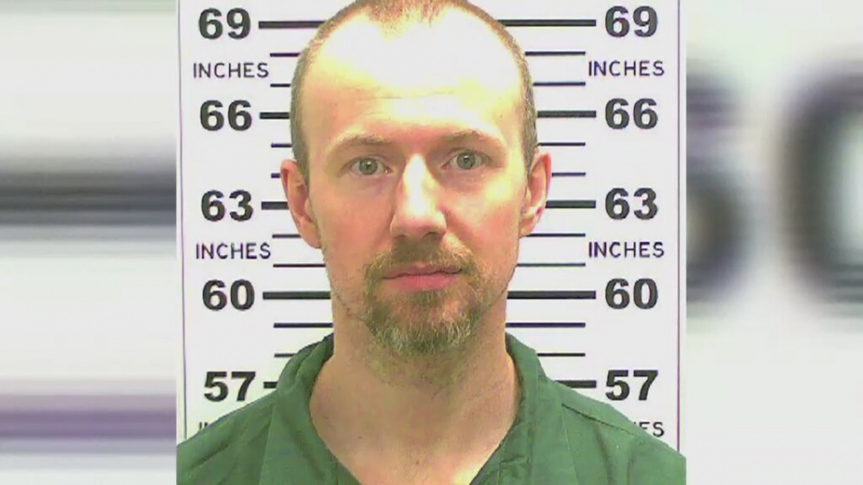 Poszukiwany David Sweat został postrzelony przy granicy z Kanadą i zatrzymany przez stróżów prawa. Fot. CNN Newsource/x-news