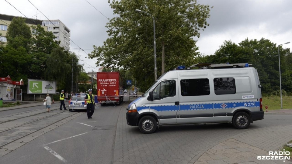 Tragiczny wypadek na ulicy Stalmacha w Szczecinie. Fot. Piotr Sawiński [Radio Szczecin]