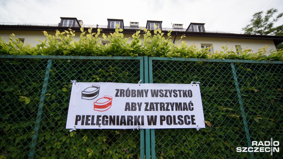 Pielęgniarki protestowały w środę przed kancelarią premier Ewy Kopacz w Warszawie. Fot. Konrad Nowak [Radio Szczecin/Archiwum]