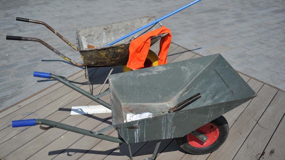 Nowe zasady miały skrócić czas oczekiwania na wydanie zgody na budowę. Niektórzy czekali na nią kilka lat. Fot. Łukasz Szełemej [Radio Szczecin]