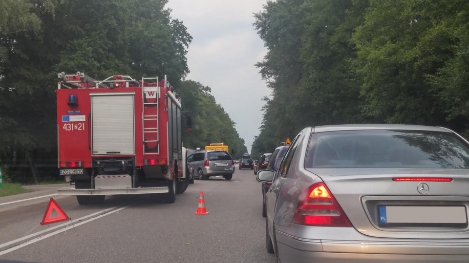 Na miejscu jest pogotowie, ale na razie nie ma informacji czy ktoś został ranny. Fot. Natalia Skawińska [Radio Szczecin]