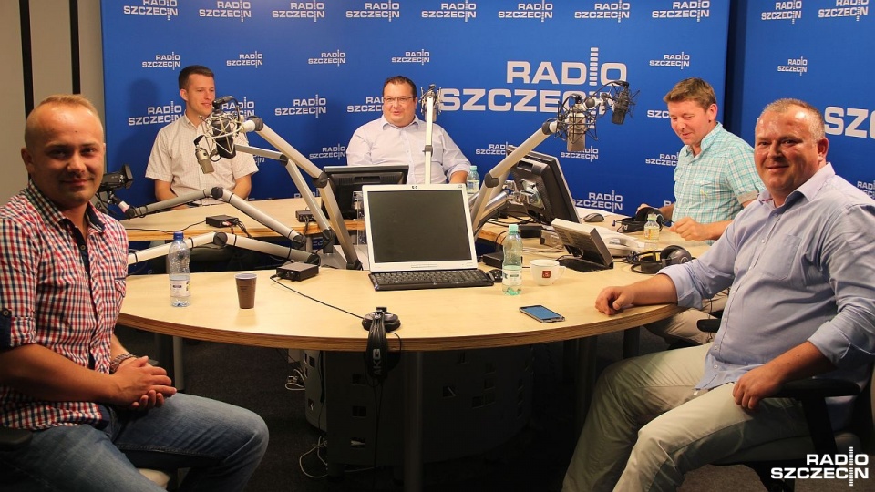 O sobotniej defiladzie i stanie polskiej armii rozmawiali goście niedzielnej "Kawiarenki politycznej". Fot. Piotr Kołodziejski [Radio Szczecin]