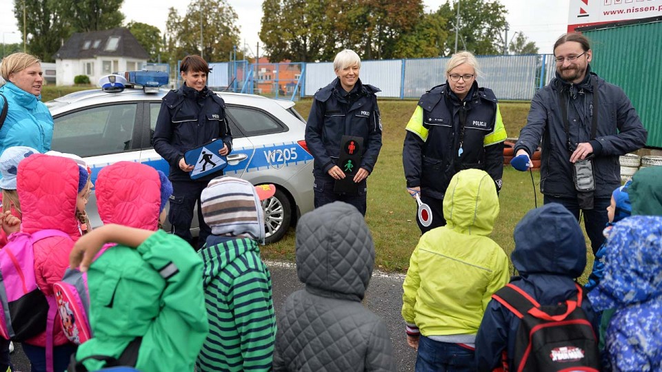 Festyn zorganizował Wojewódzki Ośrodek Ruchu Drogowego i szczecińska policja, wspólnie z wszystkimi służbami. Fot. Łukasz Szełemej [Radio Szczecin]