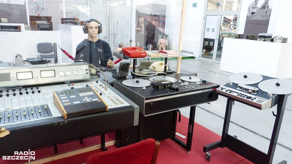 "Po obu stronach kabla. Polska radiofonia i telewizja. Technika i życie codzienne" w szczecińskim Muzeum Techniki i Komunikacji. Fot. Wojciech Zagaj [Radio Szczecin]