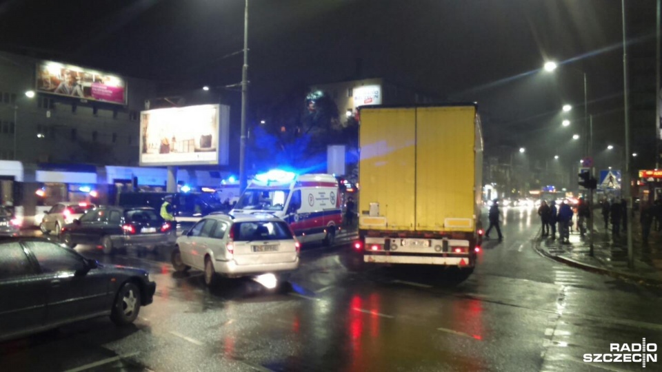 Wypadek na Placu Kościuszki. Fot. Piotr Rakowski [Radio Szczecin]