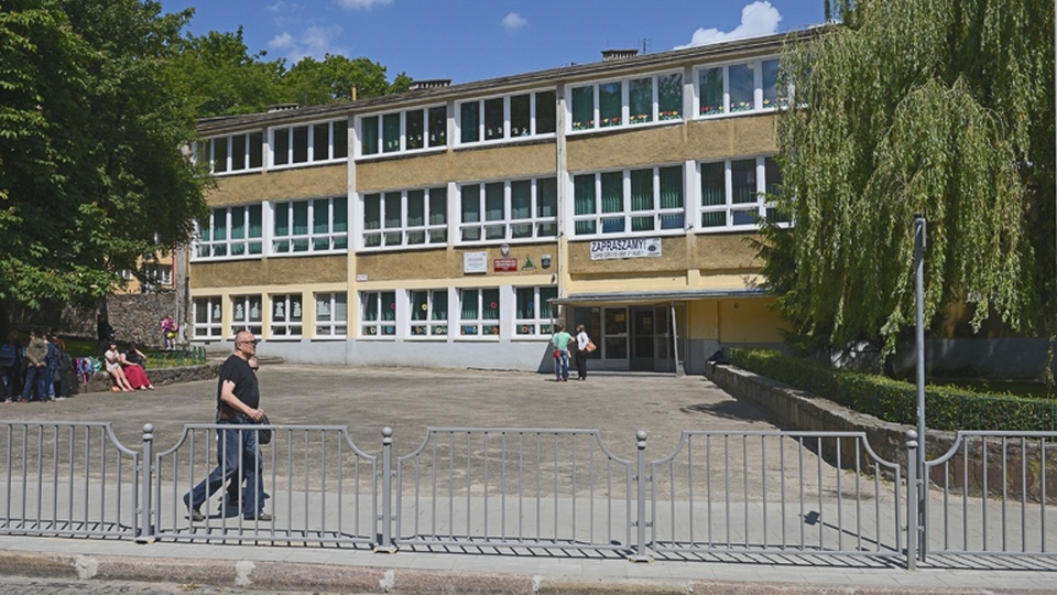 Szkoła Podstawowa nr 63 przy ulicy Grodzkiej 23 w Szczecinie. Fot. Jarosław Gaszyński [Radio Szczecin/Archiwum]