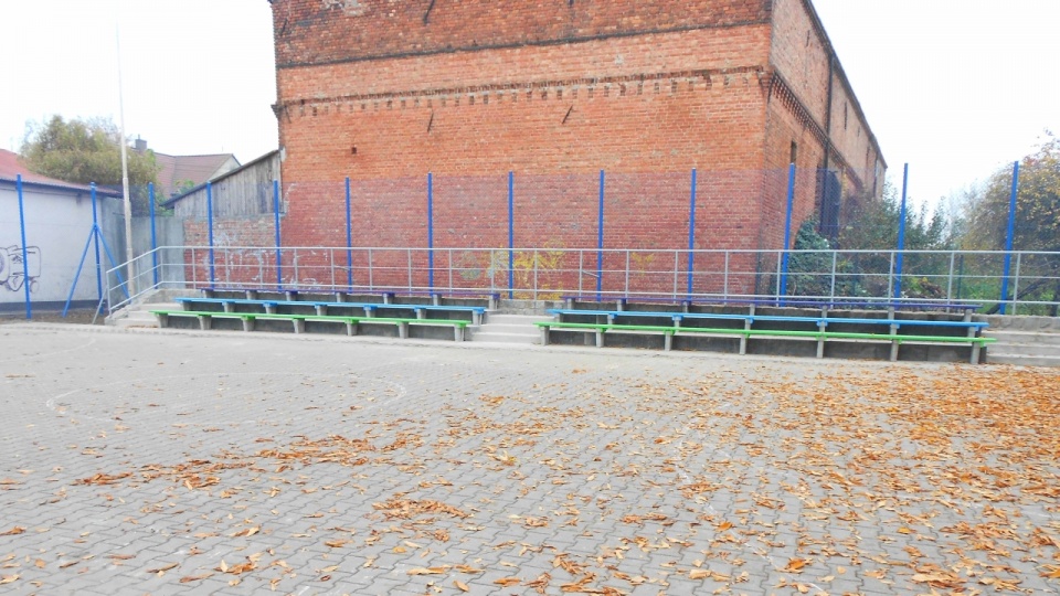 Mieszkańcy szczecińskiego Warszewa mogą korzystać z wyremontowanego boiska przy ulicy Rostockiej. Fot. Mat. Zakładu Usług Komunalnych w Szczecinie.