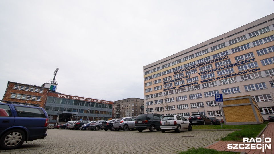 Stypendium rektora dla najlepszych studentów otrzymuje nie więcej niż 10 procent wszystkich studentów na danym kierunku. Fot. Konrad Nowak [Radio Szczecin]