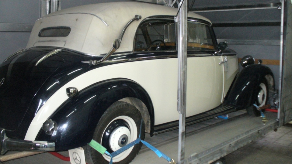 75-letni Mercedes W153. Fot. Izba Celna w Szczecinie