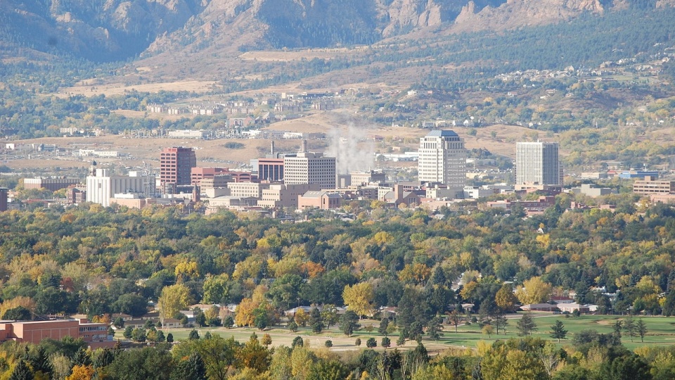 Colorado Springs w amerykańskim stanie Colorado. Fot. www.wikipedia.org / Postoak