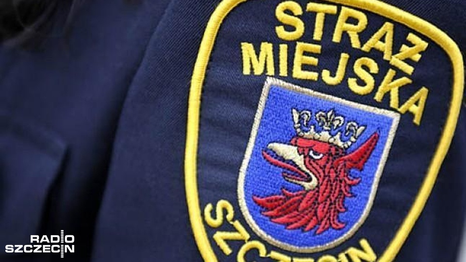 Przyszli strażnicy miejscy w najbliższych tygodniach przejdą obowiązkowe badania i szkolenia. Fot. Łukasz Szełemej [Radio Szczecin/Archiwum]