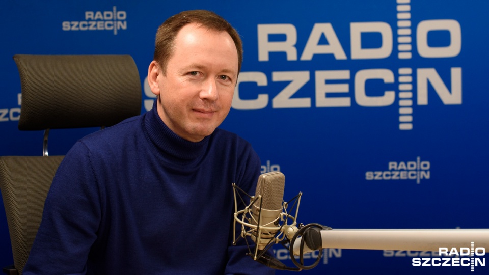 Arkadiusz Litwiński był gościem audycji "Rozmowy pod krawatem". Fot. Konrad Nowak [Radio Szczecin]