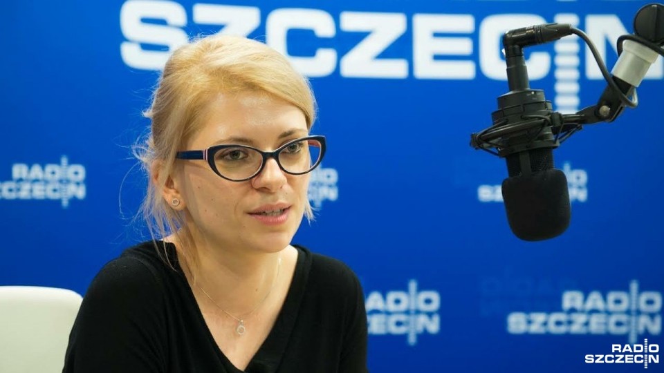 Pani Kamila ze Stargardu szuka wysokiego, około 30-letniego szatyna, który 5 grudnia jechał pociągiem TLK Gałczyński, w wagonie jedenastym. Fot. Myszkowiak Maciej [Radio Szczecin]
