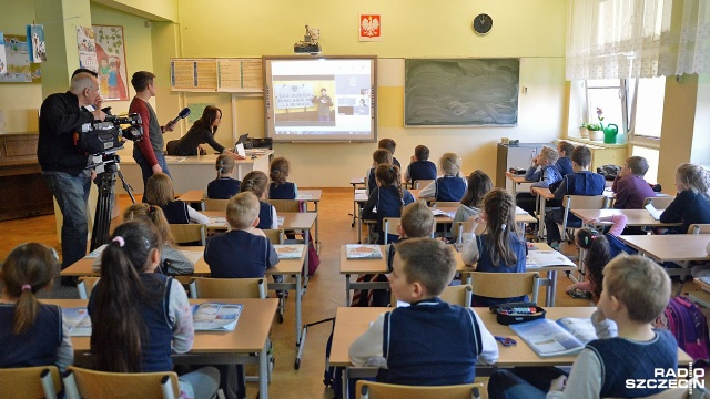 Interaktywna lekcja w SP 35. Fot. Łukasz Szełemej [Radio Szczecin] Interaktywna lekcja w SP 35. Rozmawiali o pingwinach [WIDEO, ZDJĘCIA]