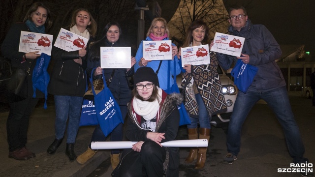 Sześcioro słuchaczy Radia Szczecin pojechało do Berlina na koncert brytyjskiego duetu Hurts. Fot. Jarosław Gaszyński [Radio Szczecin] Słuchacze Radia Szczecin na koncercie Hurts [ZDJĘCIA]