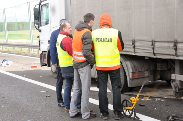 Sześć osób zginęło w wypadku busa w Lubuskiem. Fot. KWP w Gorzowie Wlkp. Sześć osób zginęło w wypadku busa na S3