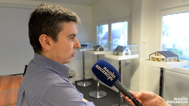 Domy dla uchodźców powstają w Stargardzie. Fot. Maciej Myszkowiak [Radio Szczecin] Domy dla uchodźców powstają w Stargardzie [WIDEO, ZDJĘCIA]