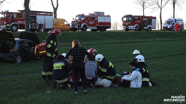 Wypadek na krajowej 6. Fot. Adam Wójcik [Radio Szczecin] Wypadek na krajowej 6 [ZDJĘCIA]