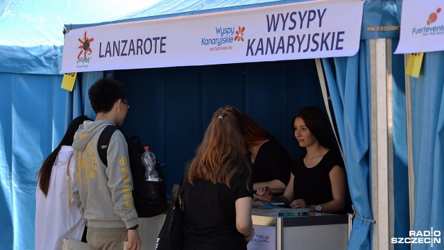 Piknik nad Odrą. Fot. Łukasz Szełemej [Radio Szczecin] Szczecinianie tłumnie odwiedzają Piknik nad Odrą [WIDEO, ZDJĘCIA]
