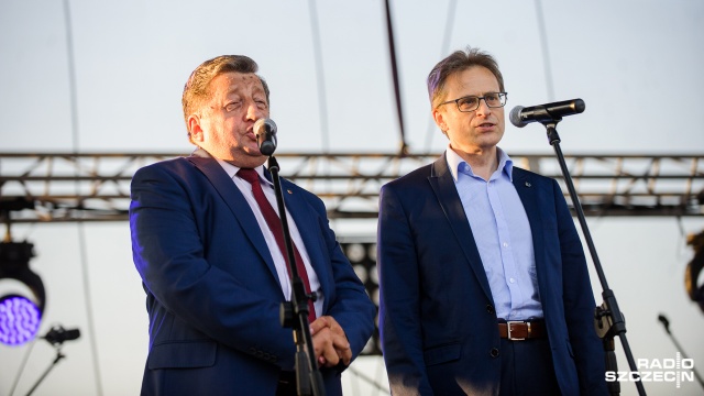 W piątek wieczorem oficjalnie rozpoczęły się Dni Polic. Fot. Konrad Nowak [Radio Szczecin] Sarsa, Piersi, Blue Cafe... Wystartowały Dni Polic [ZDJĘCIA]