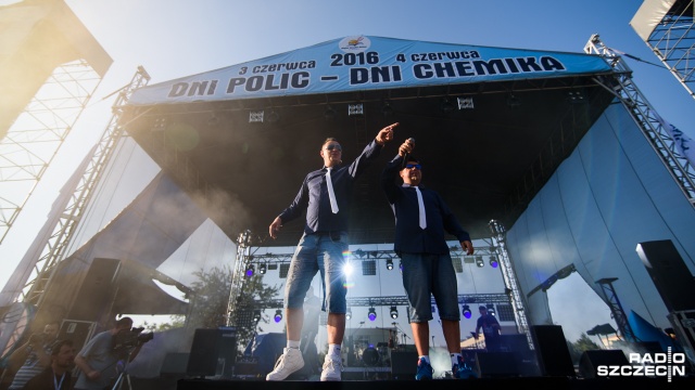 W piątek wieczorem oficjalnie rozpoczęły się Dni Polic. Fot. Konrad Nowak [Radio Szczecin] Sarsa, Piersi, Blue Cafe... Wystartowały Dni Polic [ZDJĘCIA]
