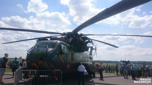 Targi lotnicze ILA w Berlinie. Fot. Mateusz Madejski [Radio Szczecin] Wielkie airbusy i wojskowe myśliwce. Gratka dla miłośników lotnictwa [ZDJĘCIA]