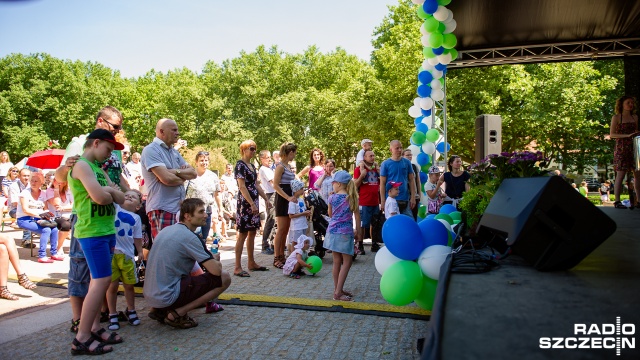 Szczecińskie Spotkania Organizacji Pozarządowych "Pod Platanami" na Jasnych Błoniach. Fot. Konrad Nowak [Radio Szczecin] Koncerty, gry, warsztaty. Spotkanie pod Platanami [WIDEO, ZDJĘCIA]