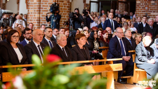 Uroczystości pogrzebowe Piotra Jani w szczecińskiej katedrze. Fot. Konrad Nowak [Radio Szczecin] Uroczystości pogrzebowe Piotra Jani w szczecińskiej katedrze [WIDEO, DUŻO ZDJĘĆ]