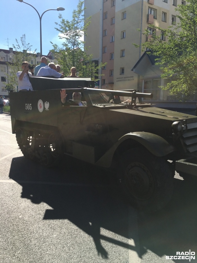 Fot. Piotr Sikora [Radio Szczecin] Świnoujście polem bitwy [DUŻO ZDJĘĆ]