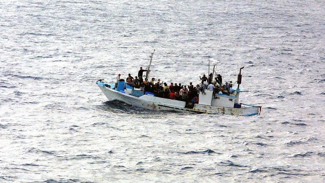 38-letni Oscar R. podejrzewany o przemycanie nielegalnych imigrantów został zatrzymany w Warszawie - informują ogólnopolskie media.