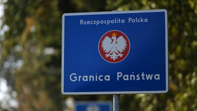 Szef Ministerstwa Spraw Zagranicznych powiedział na antenie TVN24 Biznes i Świat, że resort rozważa wprowadzenie kontroli granicznych.