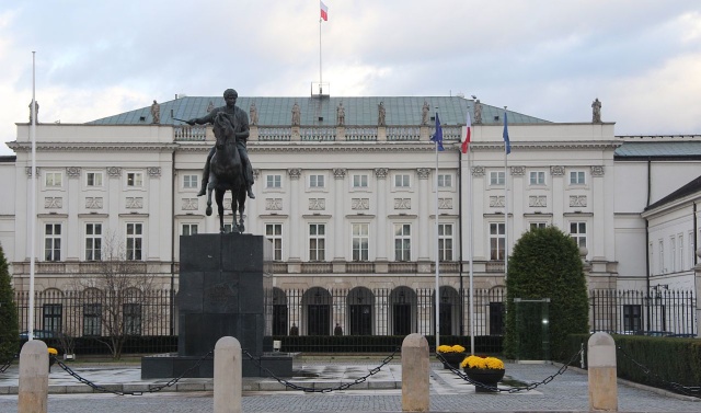 Prezydent Andrzej Duda rozmawiał z przewodniczącym Komisji Weneckiej Giannim Buquicchio o ustawie o Trybunale Konstytucyjnym.