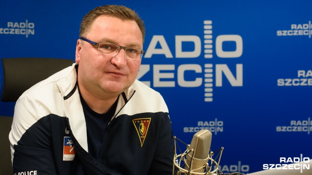 Celem było wejście do grupy mistrzowskiej ekstraklasy i wszystko ku temu zmierza, ale nie czas na pompowanie balona oczekiwań - mówi trener Pogoni Szczecin.