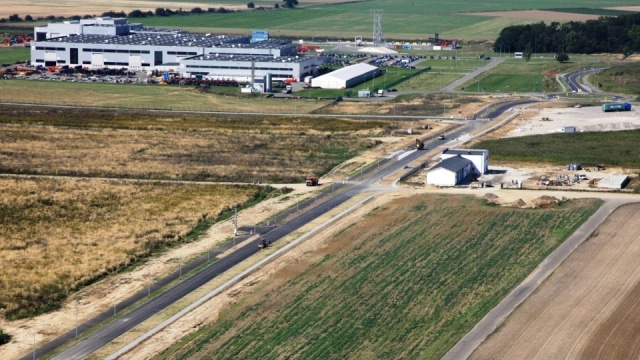 200 pracowników zatrudni szwedzka firma Kalmar, która zajmuje się produkcją wózków widłowych. Firma zamierza przenieść zakład montażu tych pojazdów ze szwedzkiego miasta Lidhult właśnie do Stargardu.