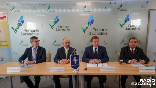 Zawody lekkoatletyczne, memoriał w podnoszeniu ciężarów czy turniej piłki nożnej chłopców Szukamy następców Henryka Wawrowskiego i Dariusza Adamczuka - to tylko niektóre z wielu imprez podczas Centralnych Uroczystości Dni Olimpijczyka.