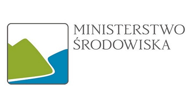 Ministerstwo Środowiska chce wprowadzić zmiany w Prawie Wodnym. W projekcie jest m.in. podatek za deszczówkę, który będą musieli płacić mieszkańcy miast - czytamy w serwisie money.pl.
