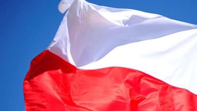 Drugi dzień maja od dwunastu lat nazywany jest Dniem Flagi. Ustanowiono go decyzją Sejmu w 2004 roku.