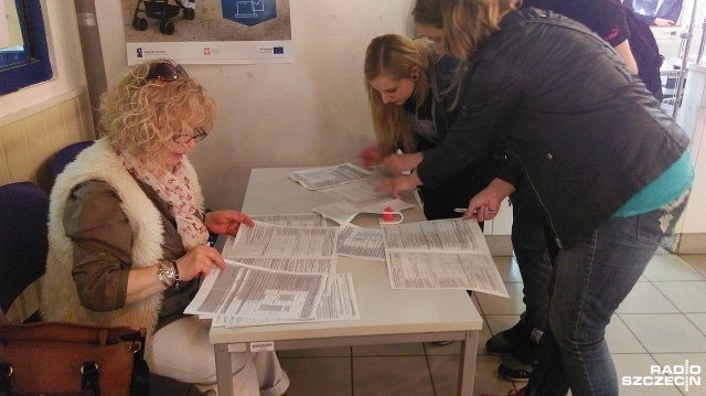 Jeszcze 2 maja można rozliczyć się ze skarbówką. W poniedziałek mija termin składania rocznych rozliczeń, czyli tzw. PIT-ów.