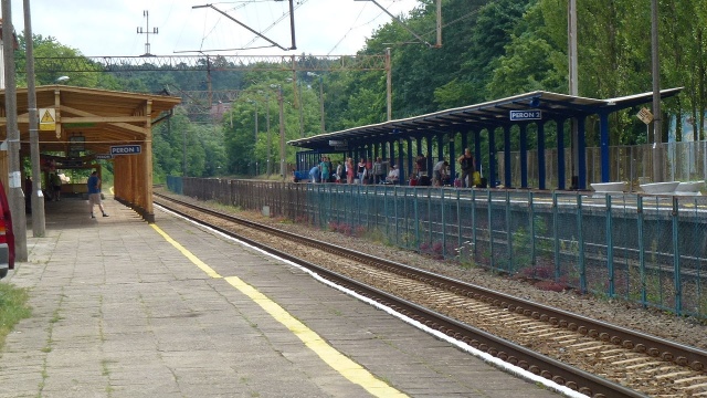 PKP Polskie Linie Kolejowe wyremontują dworzec w Międzyzdrojach. Spółka ogłosiła właśnie przetarg na modernizację stacji.